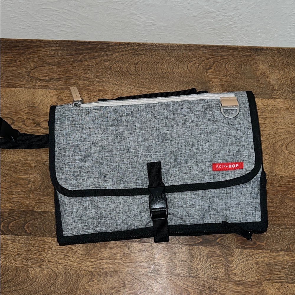 Skip hop changing station travel bag MC